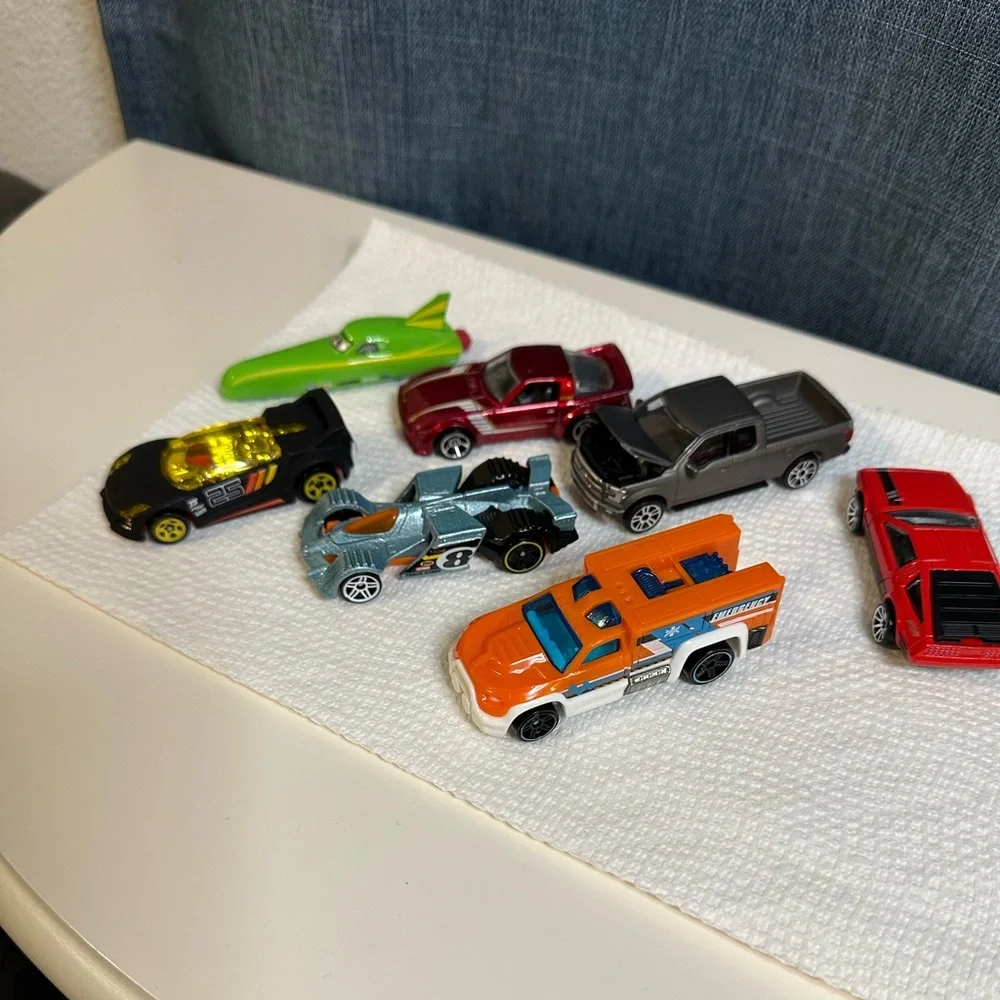 Hot wheels Mattel lot Of‎ 7 Cars Collectors